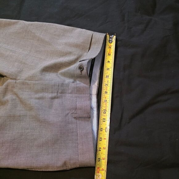 Tommy Hilfiger Gray Suit  Mens 44R - Picture 8 of 8